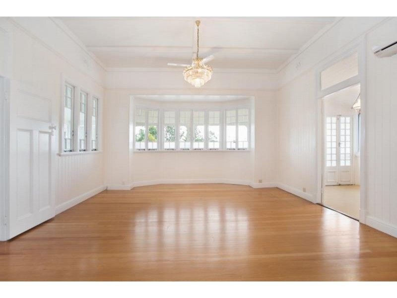 13 Lamington Street, The Range QLD 4700